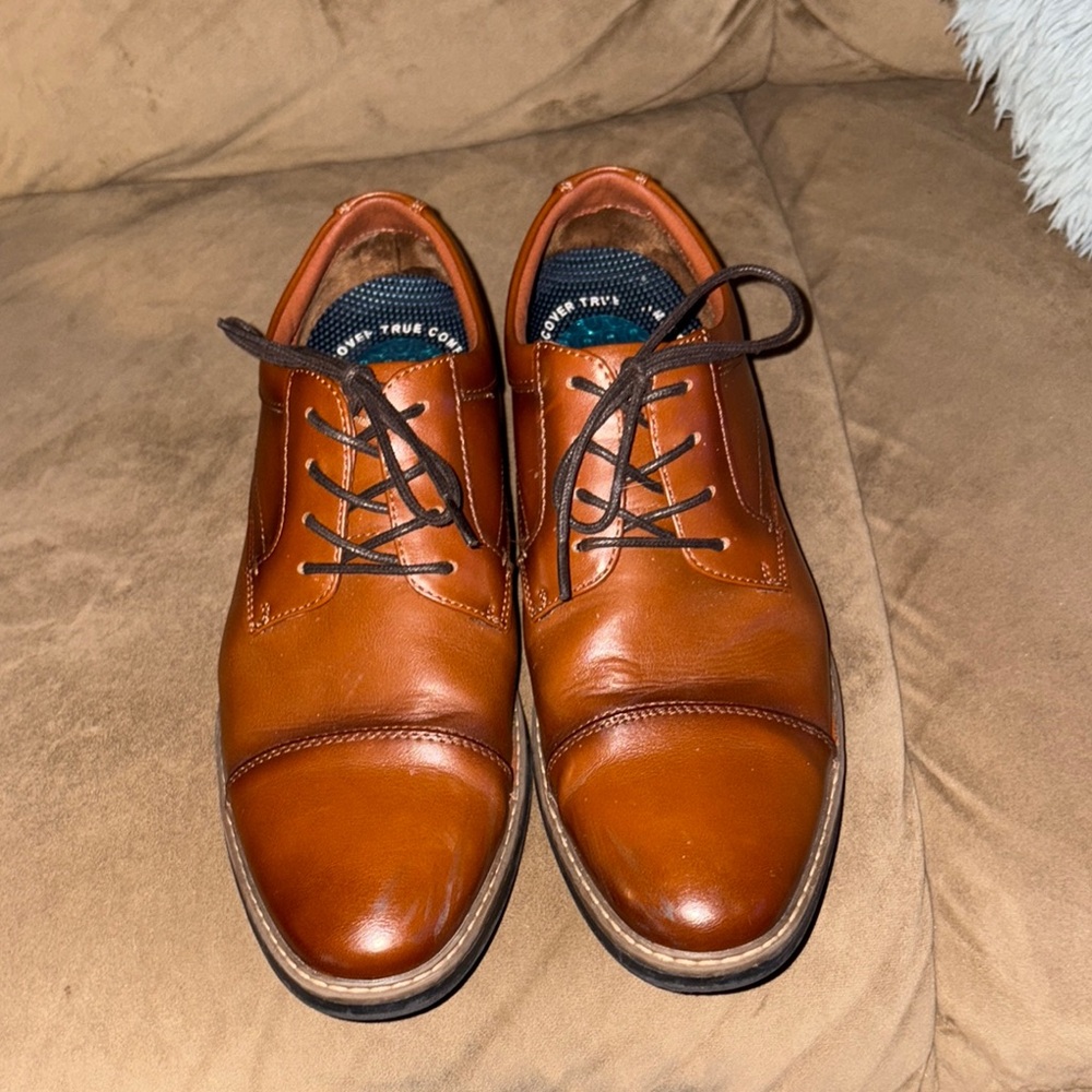 Brown Leather Oxford Shoes with Cap Toe